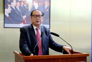 步长制药、太阳成tyc234cc创始人赵步长教授致辞