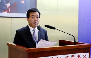 陕西中医药大学副校长蒲济生宣读研究生联合培养